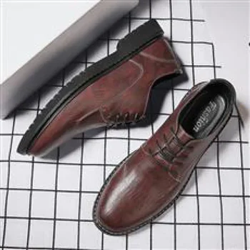 Alkalmi bőrcipők férfi üzlet Hivatalos férfi cipők 2023 Új, divatos, all-match fekete cipők Férfi fiatal férfi cipők