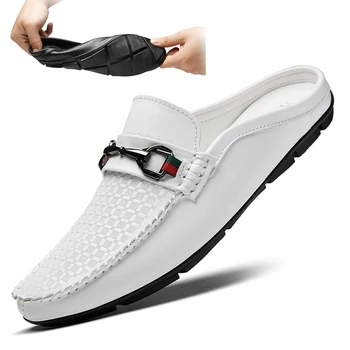 2023 Márka Férfi cipő Nyári alkalmi lapos cipő Fekete/fehér puha bőr cipő Slip-on fél papucs Férfi kényelmes vezetés Loafers