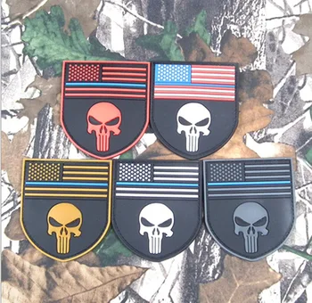 USA zászló Skull Shield Patch 3D Pvc US Army vékony kék vonal Patch Katonai taktikai embléma jelvények Hook Fastfor ruházat