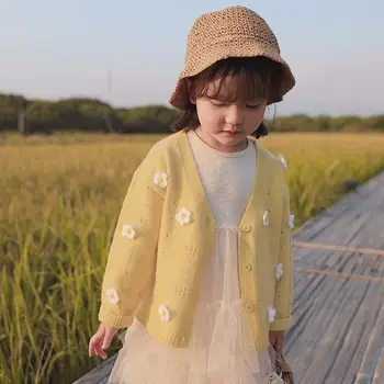 2023 tavasz ősz új szép és édes virág kötött pulóver lány kabát divat gyerekruhák koreai változat alkalmi Minden mérkőzés